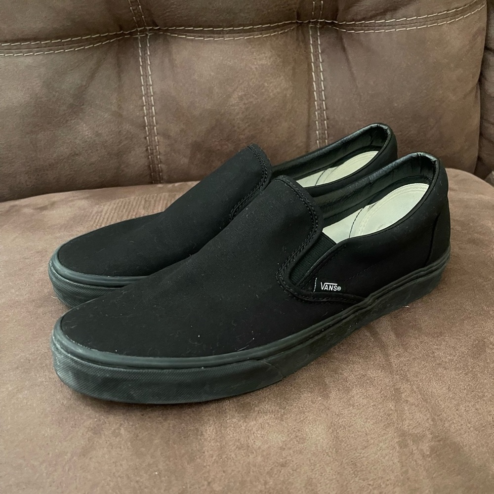 Black Vans
